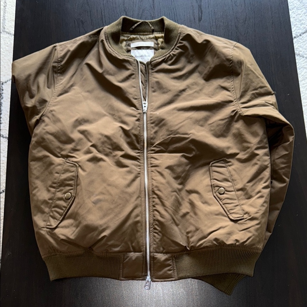 Men's camo green Bomber Jacket